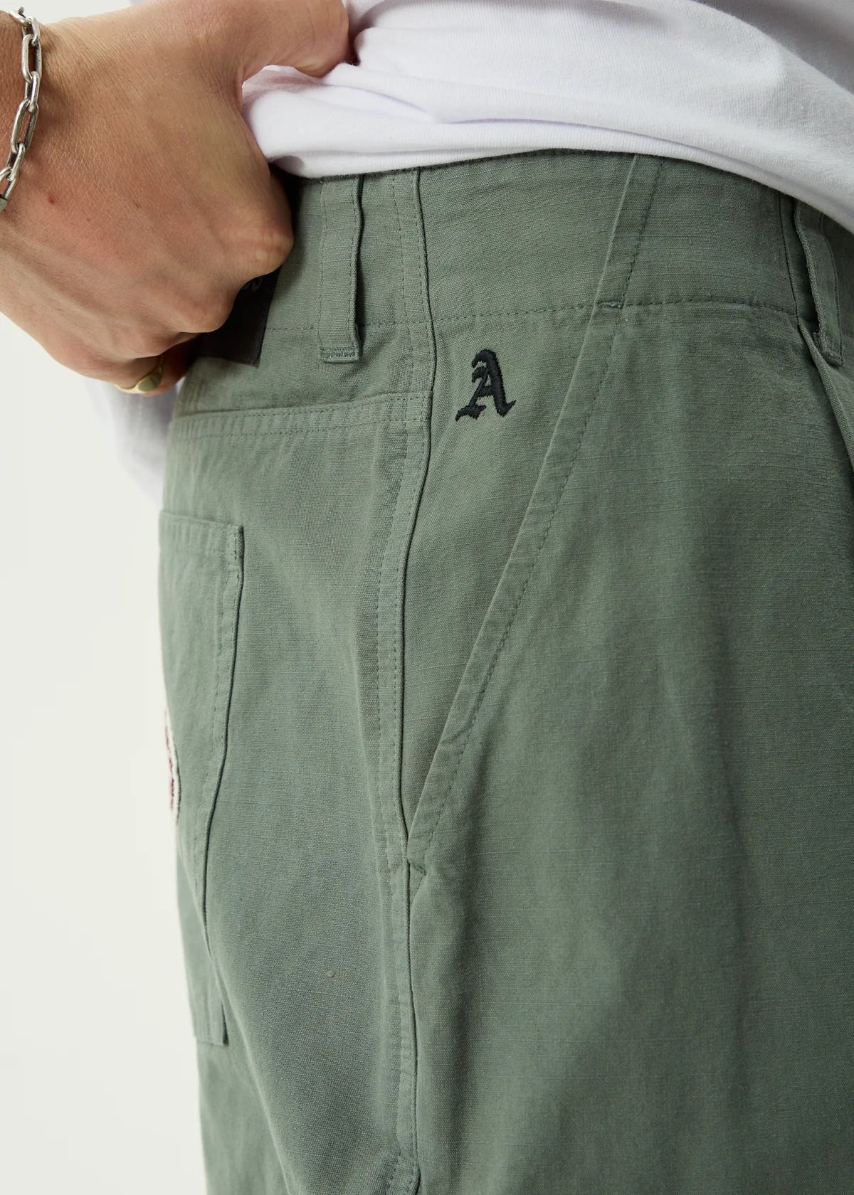Afends Summit Pleated Cargo Short 22" WASHE SYCAMORE