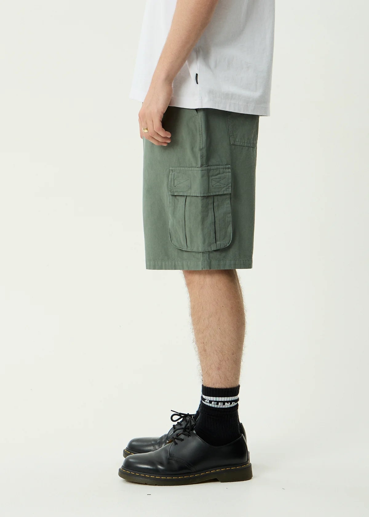 Afends Summit Pleated Cargo Short 22" WASHE SYCAMORE