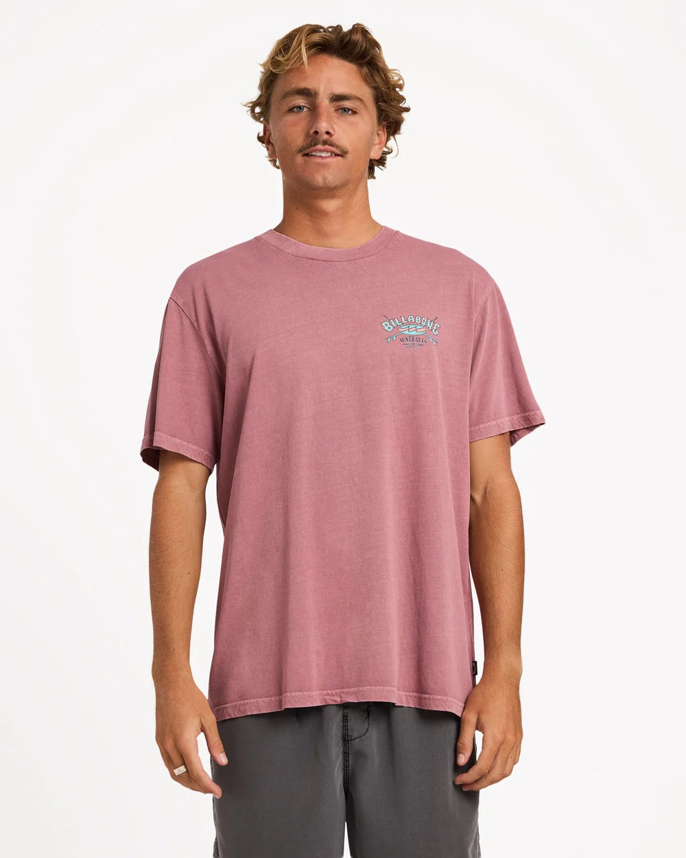 Billabong Heritage Arch Wavewash Tee RED DAHLIA